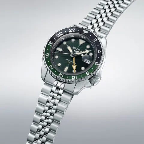 Foto 2 do relógio Seiko 5 Sports GMT Verde (ampliar)