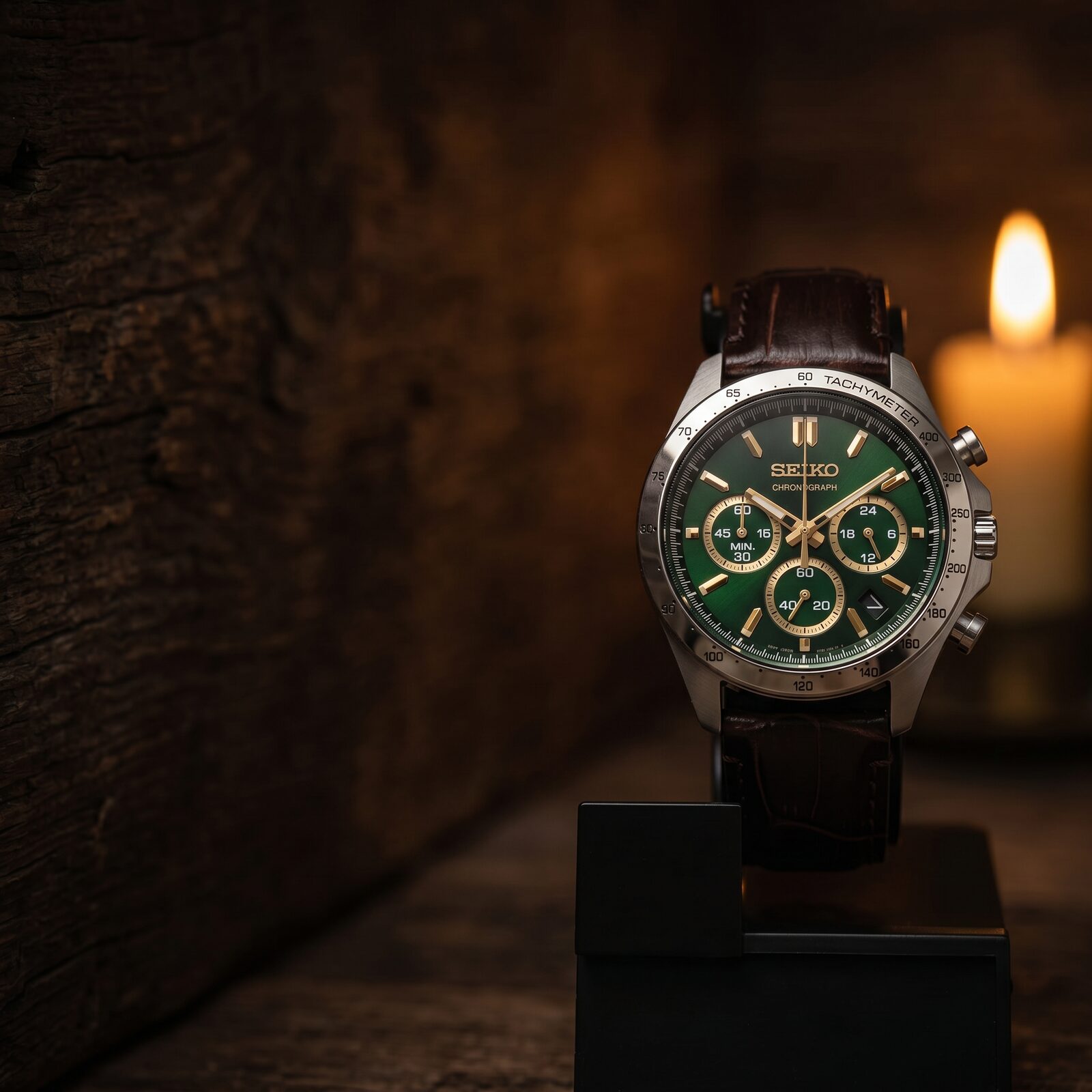 Seiko SBTR017 sunray green dial chronograph