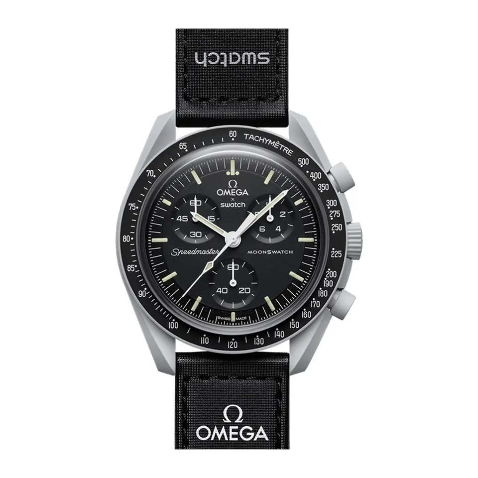 Relógio Omega x Swatch MoonSwatch Mission to the Moon em fundo branco